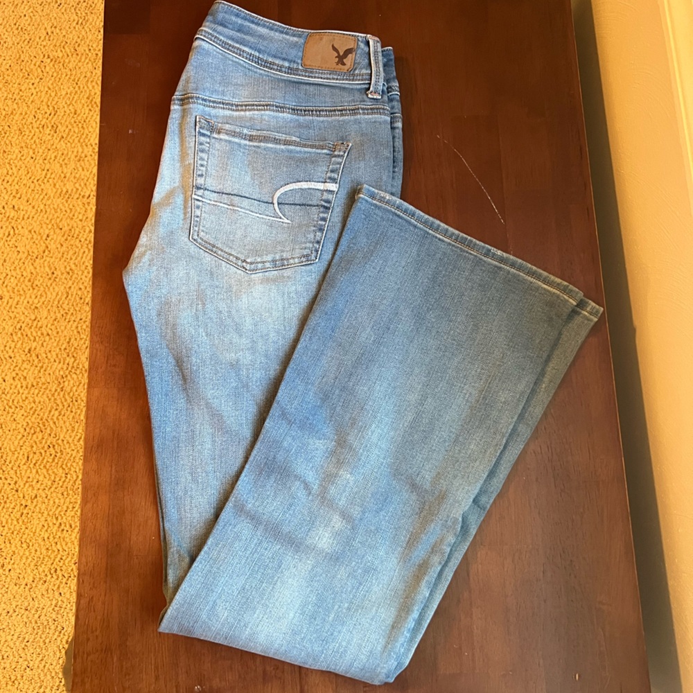 AE Kick Boot Jeans